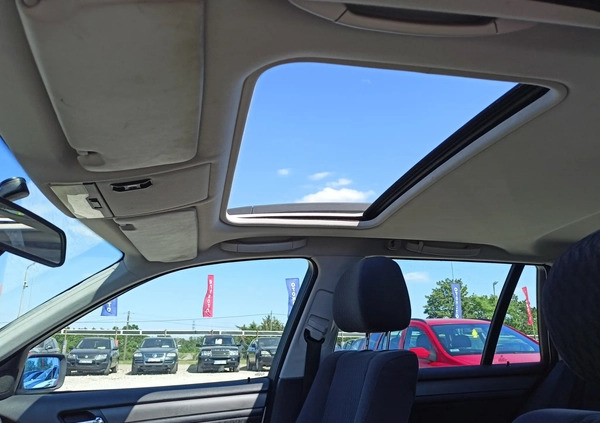 BMW Seria 3 cena 5900 przebieg: 283000, rok produkcji 2001 z Warszawa małe 106